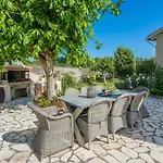 Zapphira Corfu * Peritheia